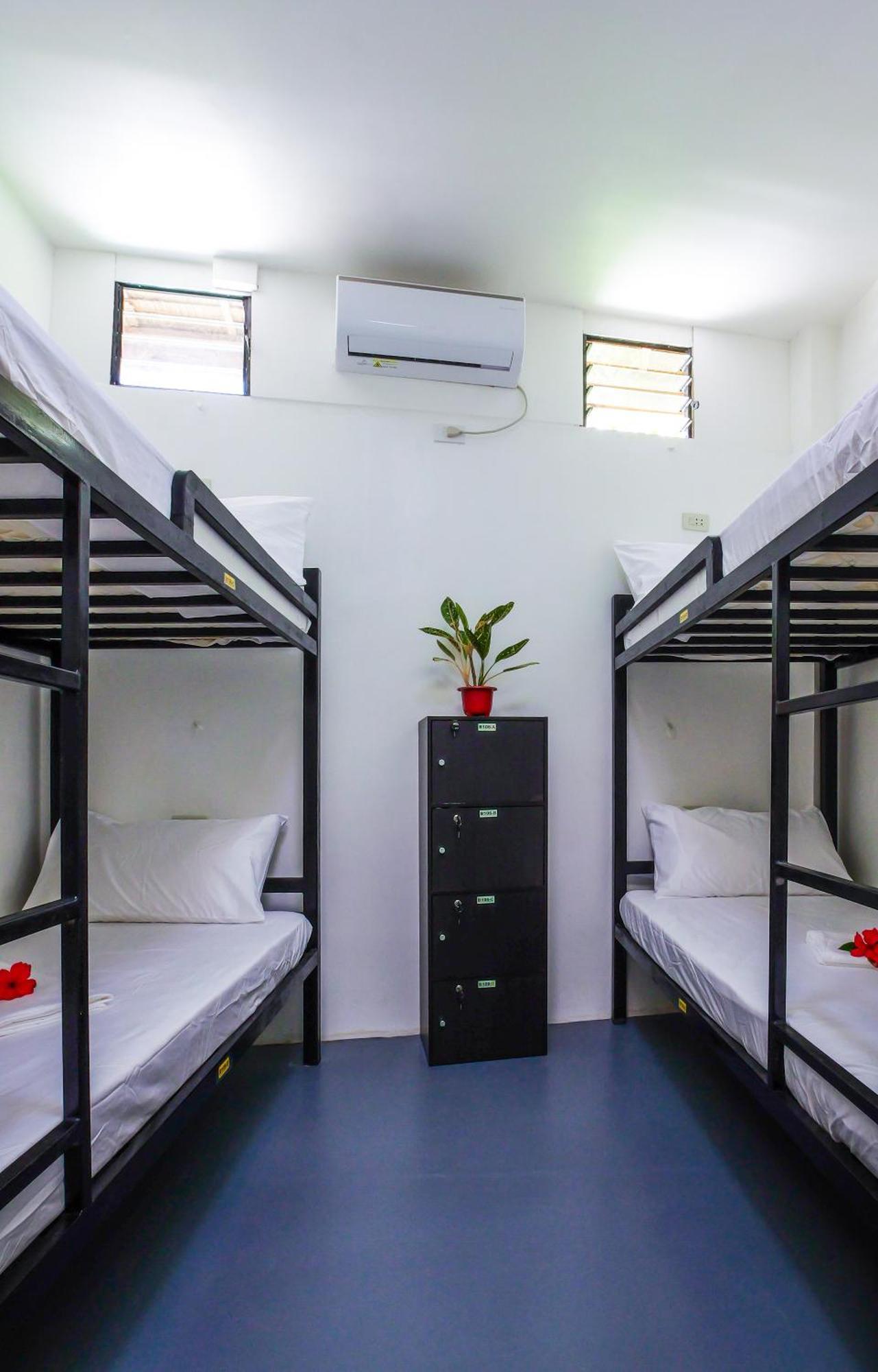 Sip Sunset And Lounge Hostel