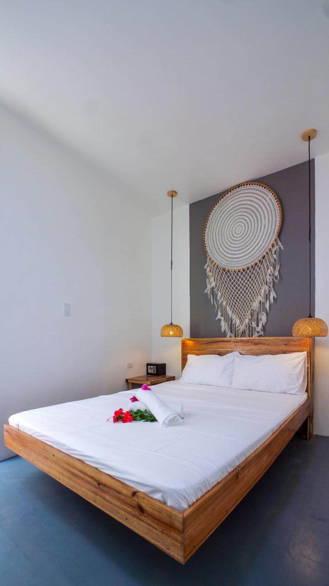 Sip Sunset And Lounge Hostel