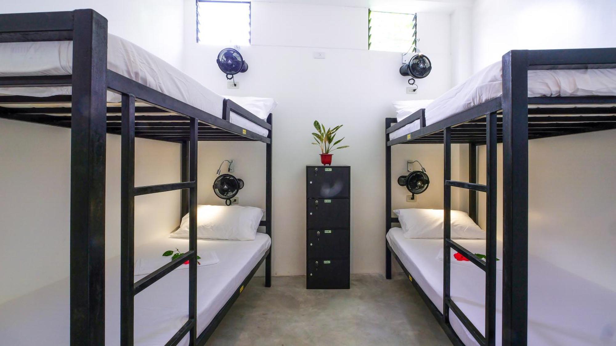 Hostel Sip Sunset And Lounge